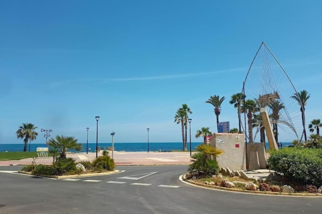 Primera Linea De Playa, Pies En La Arena, Marina D'Or Magic Word El Borseral Bagian luar foto